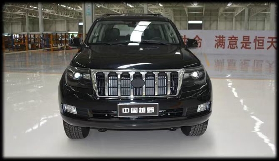Auf Lager Offroad-SUV Large Power Large Space Drei Farben Automobilbau fortschrittliche Motorentechnologie