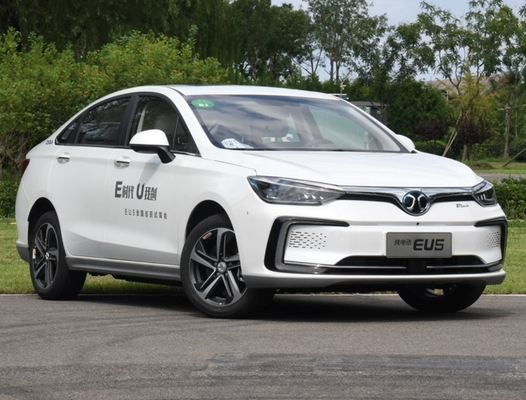 Intelligente Strecke der Limousine-EU5 R500 lange Strecke Baic-Elektroauto-416km