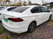 Sitzer-Limousine FAW Volkswagen E Bora Used Motor Vehicle 40kwh 4 Tür-5