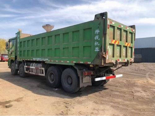 12 Reifen Faw benutzten Hochleistungs-Geschwindigkeits-Handbuch 8*4 430HP der LKW-12
